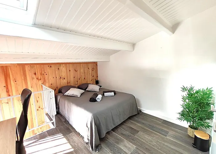 아파트 Duplex Atypique A Avec Parking Privatif 라로셸